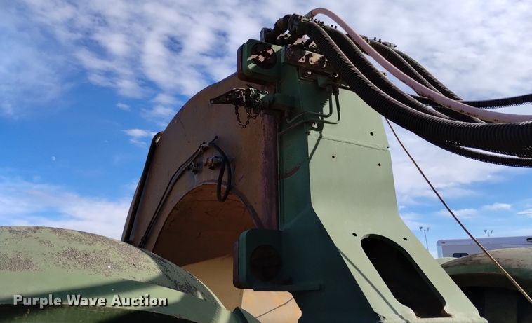 image for item DK8956 Clark 290M  scraper