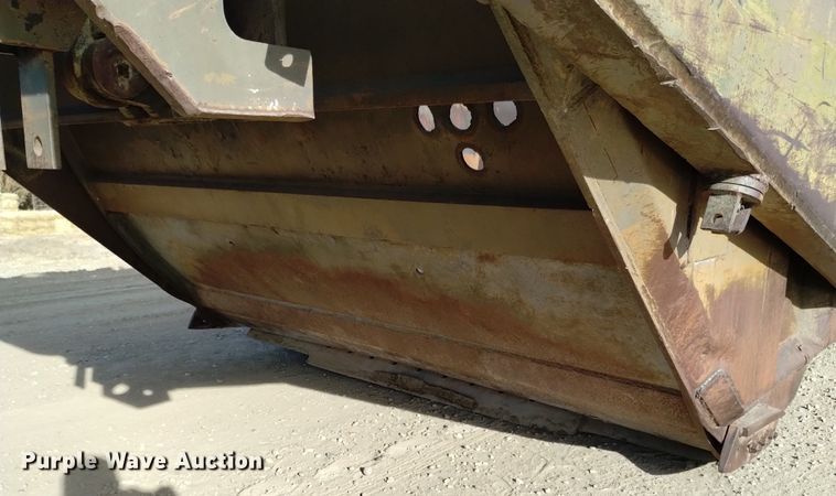 image for item DK8956 Clark 290M  scraper