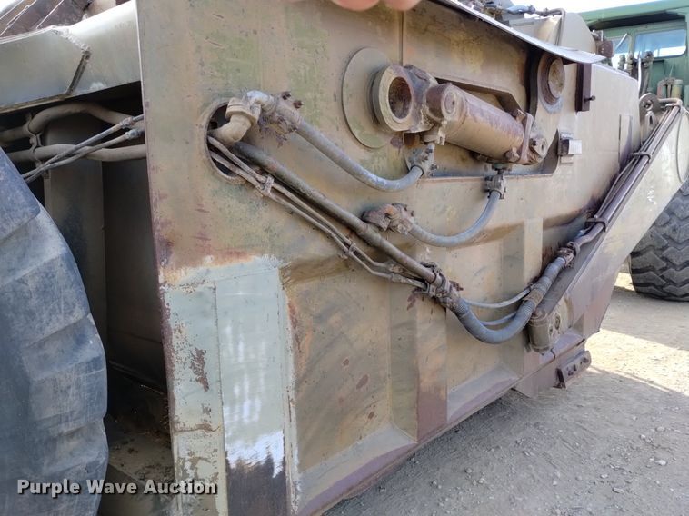 image for item DK8956 Clark 290M  scraper