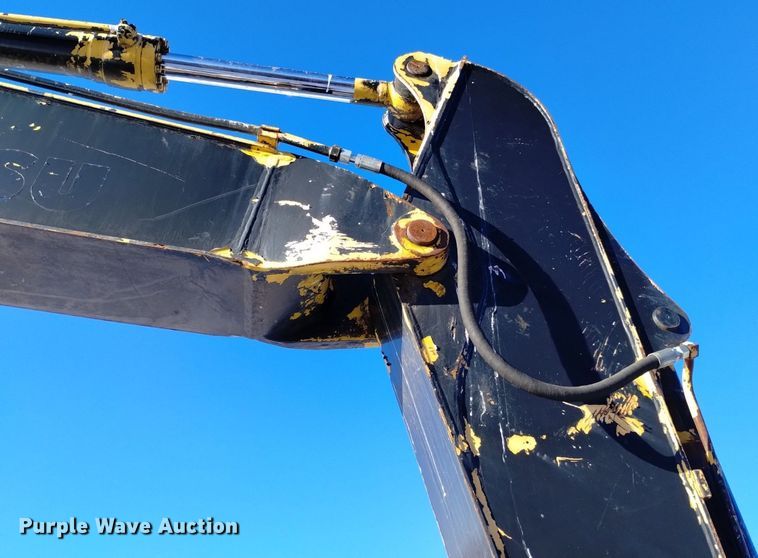 image for item DK8968 Komatsu PC160LC-7  excavator