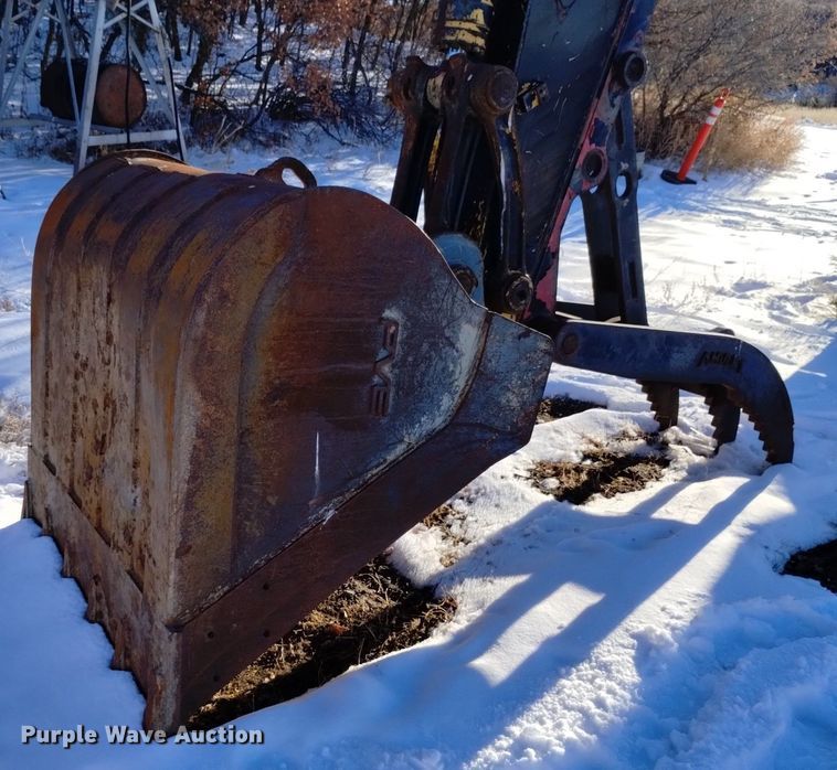 image for item DK8968 Komatsu PC160LC-7  excavator