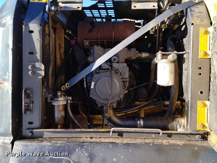 image for item DK8968 Komatsu PC160LC-7  excavator