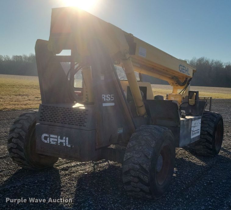 image for item DO4785 2005 Gehl RS5  telehandler