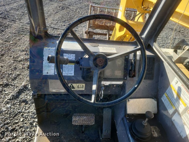 image for item DO4785 2005 Gehl RS5  telehandler