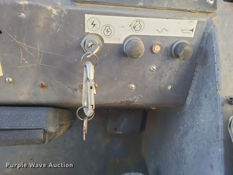 image for item DO4785 2005 Gehl RS5  telehandler