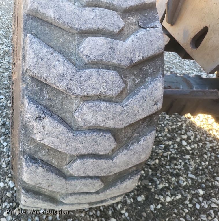 image for item DO4785 2005 Gehl RS5  telehandler