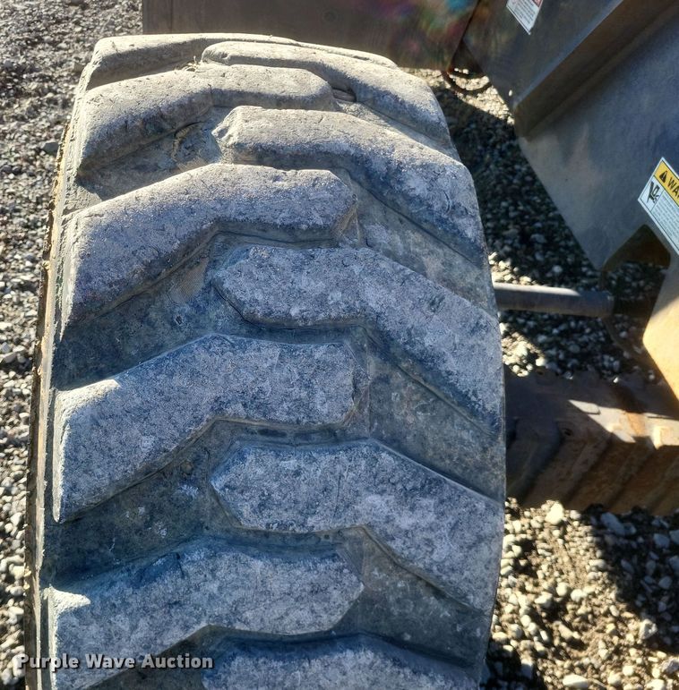 image for item DO4785 2005 Gehl RS5  telehandler