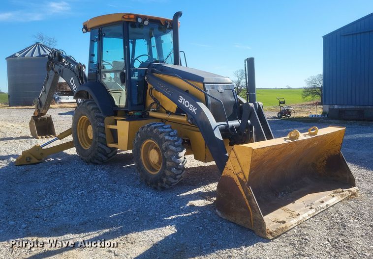 image for item DO4786 2015 John Deere 310SK  backhoe