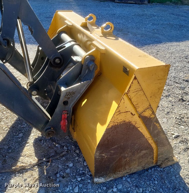 image for item DO4786 2015 John Deere 310SK  backhoe