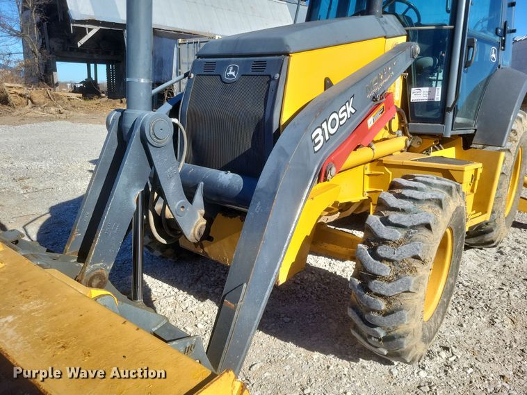 image for item DO4786 2015 John Deere 310SK  backhoe