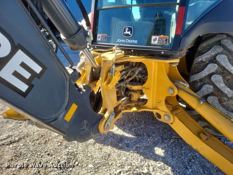 image for item DO4786 2015 John Deere 310SK  backhoe