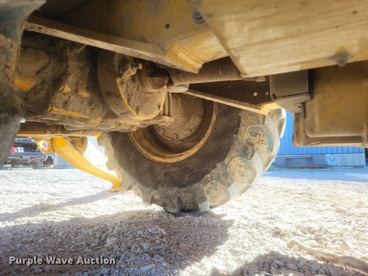 image for item DO4786 2015 John Deere 310SK  backhoe