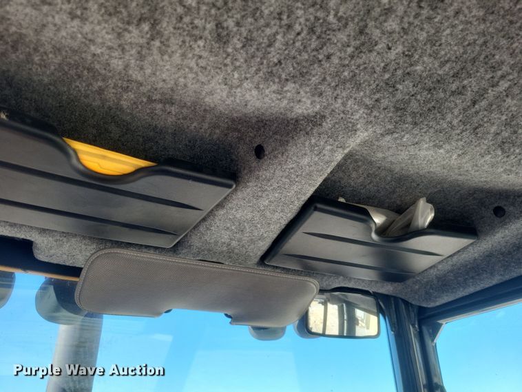 image for item DO4786 2015 John Deere 310SK  backhoe