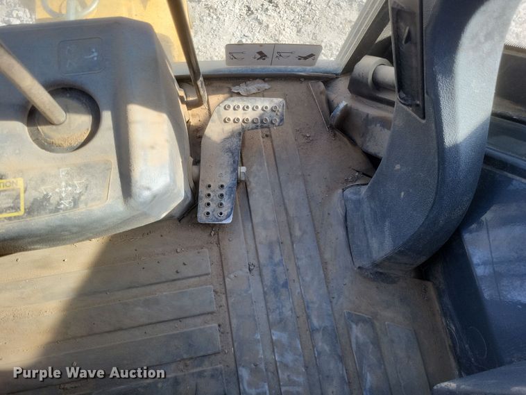 image for item DO4786 2015 John Deere 310SK  backhoe