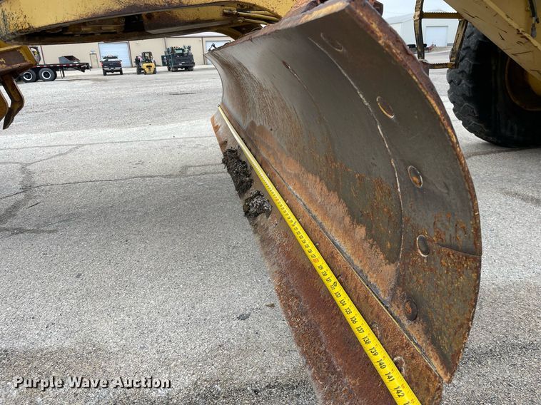 image for item DP0250 1976 Caterpillar 12G  motor grader