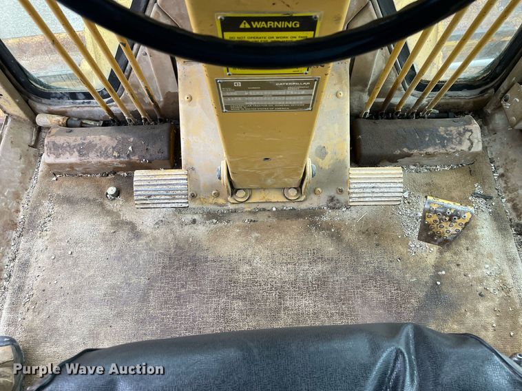 image for item DP0250 1976 Caterpillar 12G  motor grader