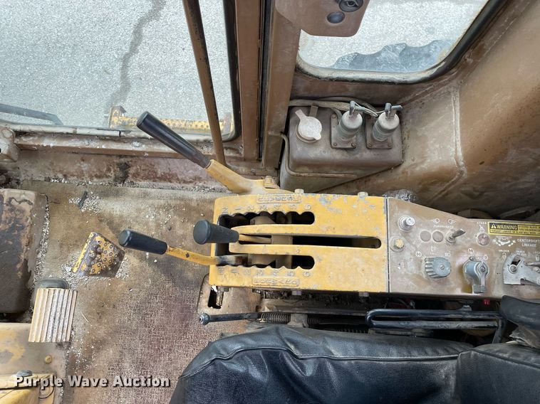 image for item DP0250 1976 Caterpillar 12G  motor grader