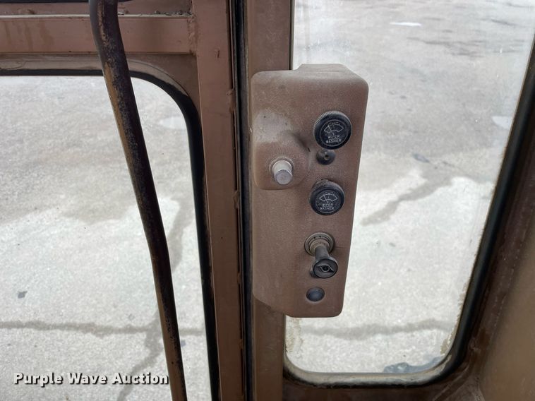 image for item DP0250 1976 Caterpillar 12G  motor grader