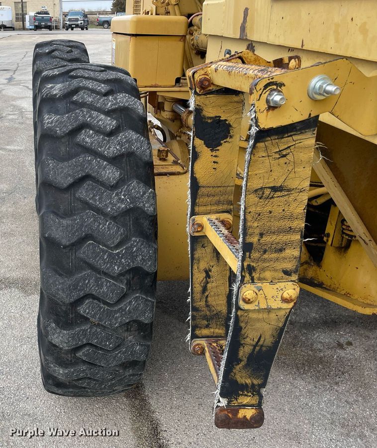 image for item DP0250 1976 Caterpillar 12G  motor grader