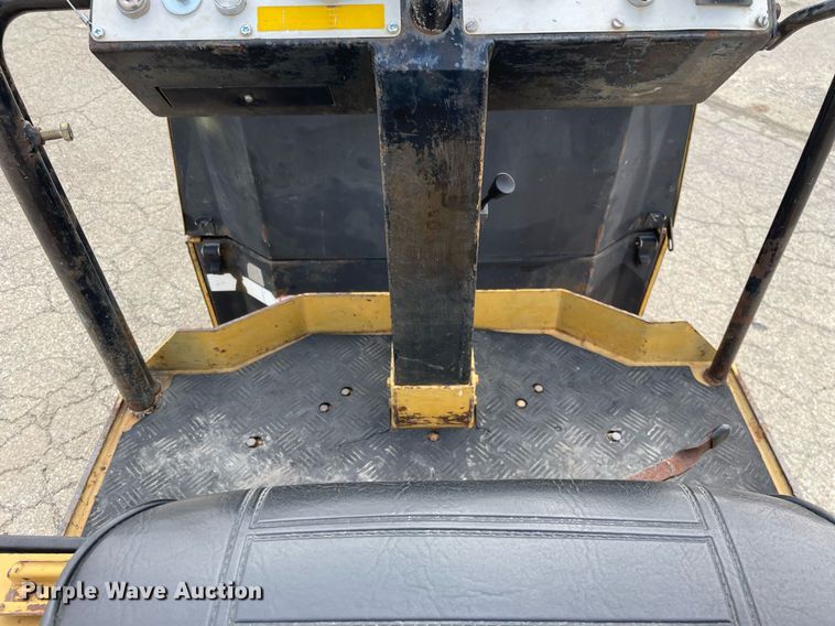 image for item DP0252 Dynapac CC10  double drum vibratory roller