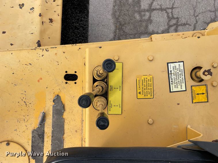 image for item DP0253 Waldon Sweepmaster 250  broom