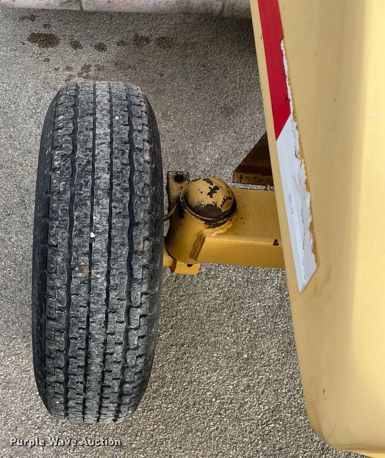 image for item DP0253 Waldon Sweepmaster 250  broom