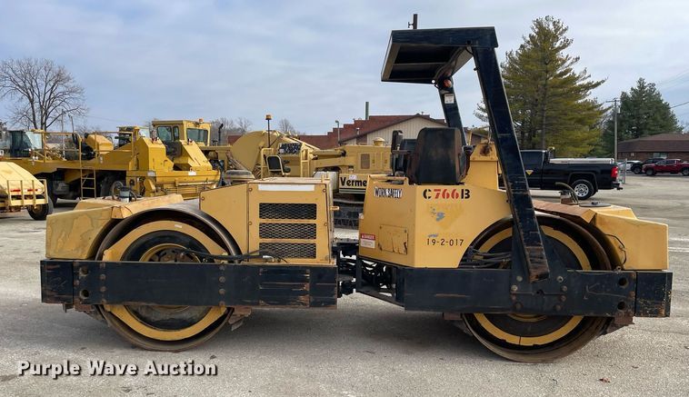 image for item DP0255 Hypac C766B  double drum vibratory roller