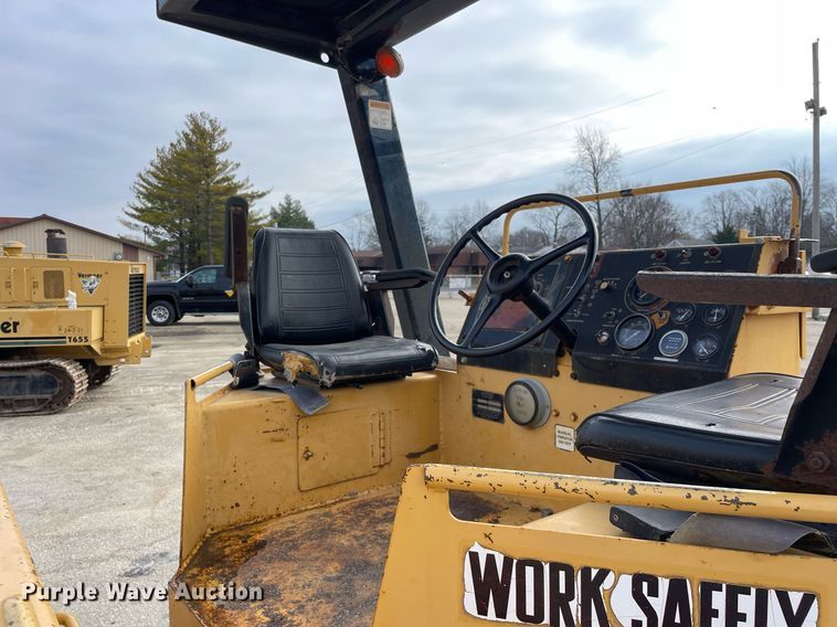 image for item DP0255 Hypac C766B  double drum vibratory roller