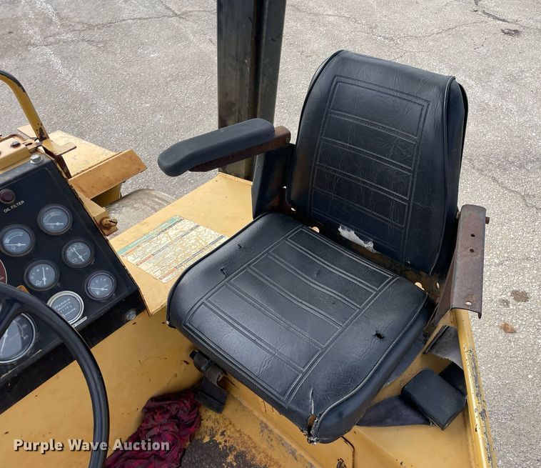 image for item DP0255 Hypac C766B  double drum vibratory roller