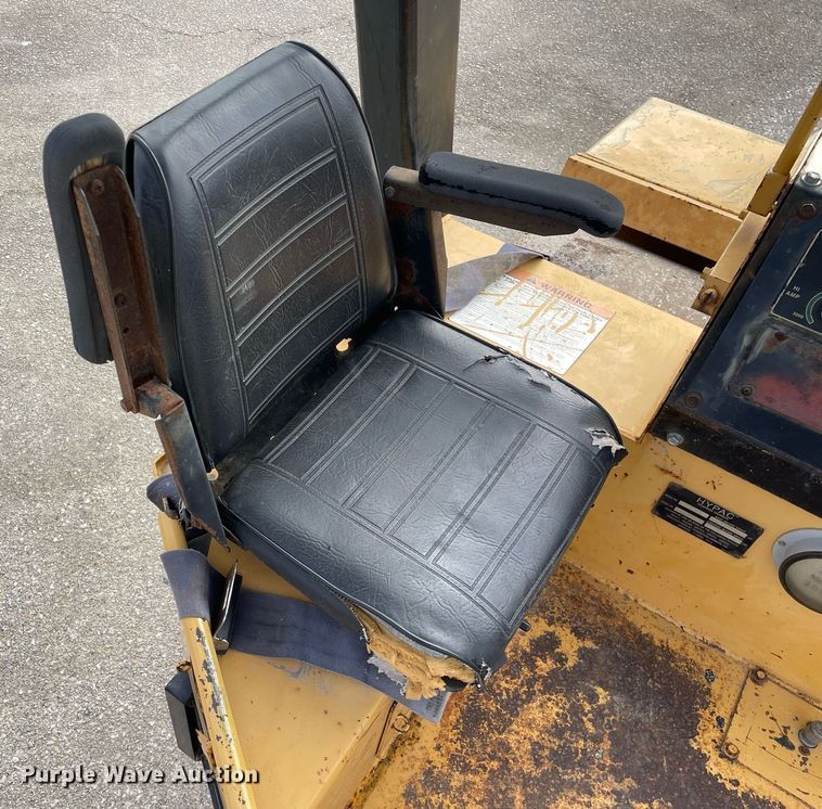 image for item DP0255 Hypac C766B  double drum vibratory roller