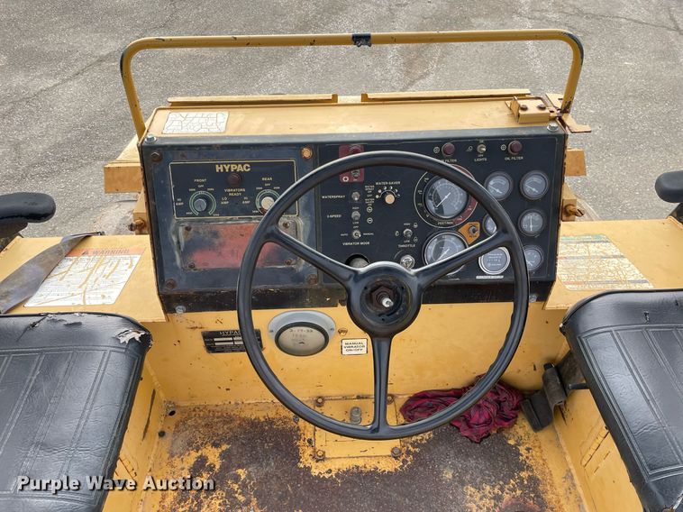 image for item DP0255 Hypac C766B  double drum vibratory roller