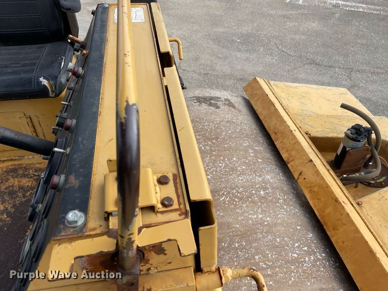 image for item DP0255 Hypac C766B  double drum vibratory roller