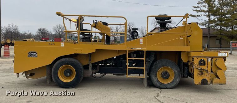 image for item DP0256 Etnyre  chip spreader