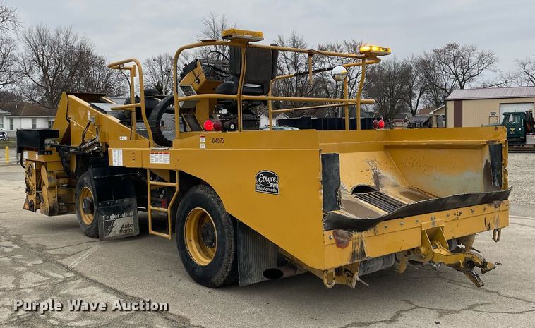 image for item DP0256 Etnyre  chip spreader