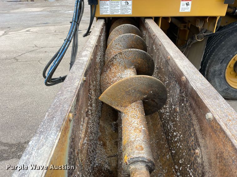 image for item DP0256 Etnyre  chip spreader