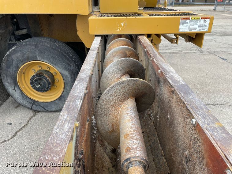 image for item DP0256 Etnyre  chip spreader