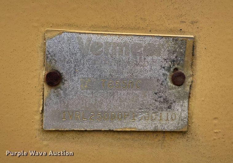 image for item DP0257 1994 Vermeer T655  rock saw