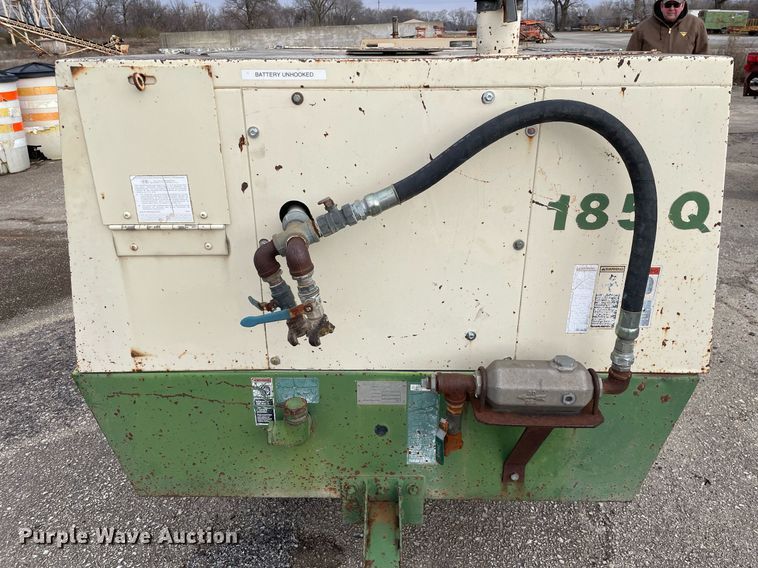 image for item DP0258 Sullair 185Q  air compressor