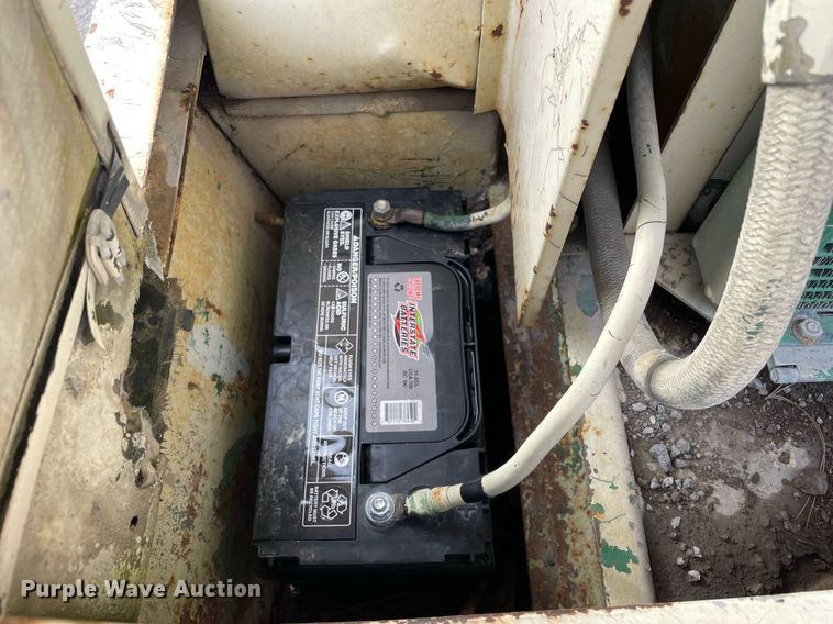 image for item DP0258 Sullair 185Q  air compressor