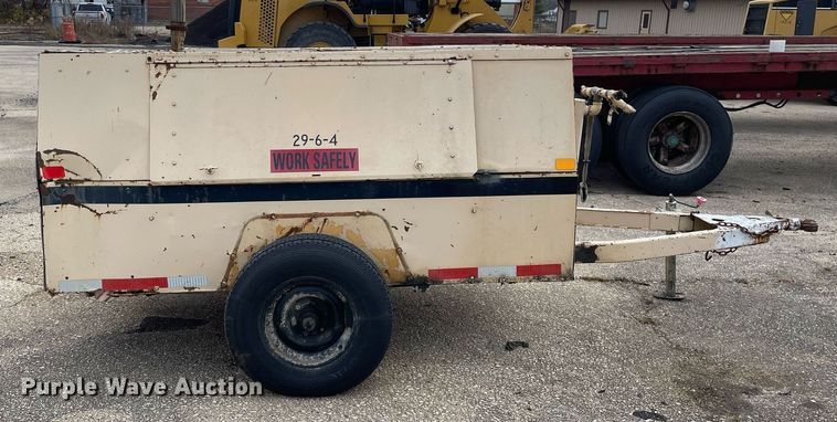 image for item DP0259 Leroi 185  air compressor