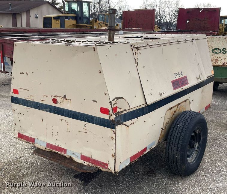 image for item DP0259 Leroi 185  air compressor