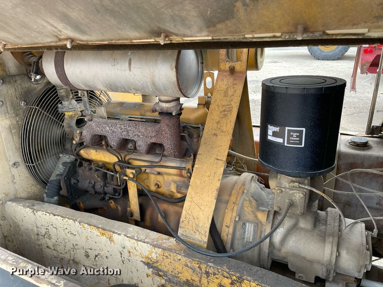 image for item DP0259 Leroi 185  air compressor