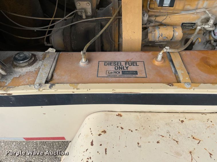 image for item DP0259 Leroi 185  air compressor