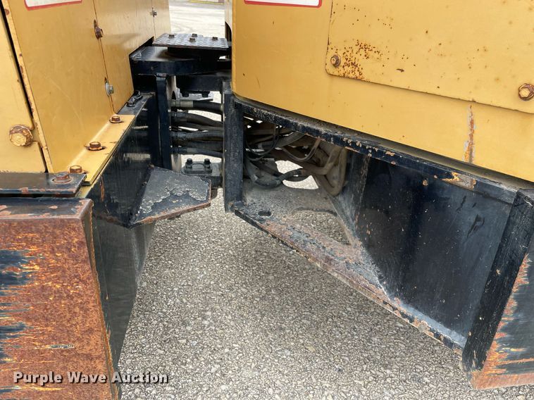 image for item DP0261 Hypac C766B  double drum vibratory roller