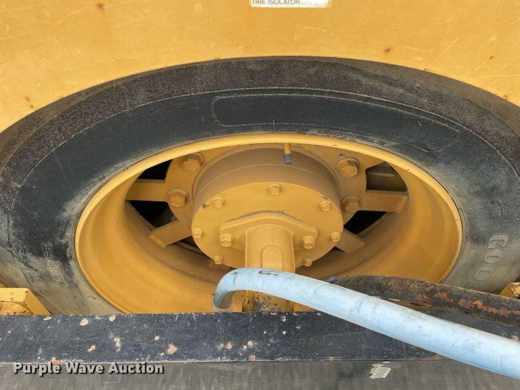 image for item DP0261 Hypac C766B  double drum vibratory roller