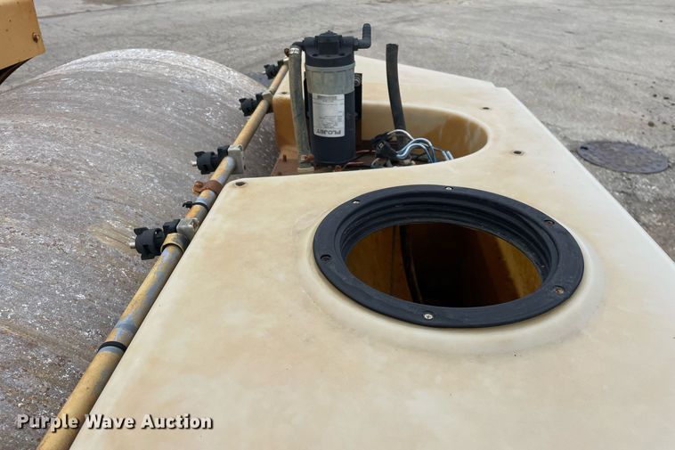 image for item DP0261 Hypac C766B  double drum vibratory roller