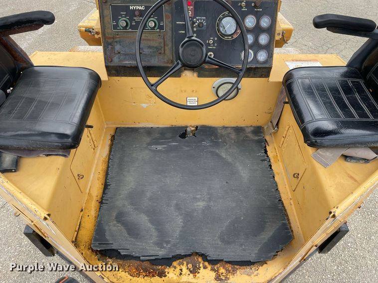 image for item DP0261 Hypac C766B  double drum vibratory roller