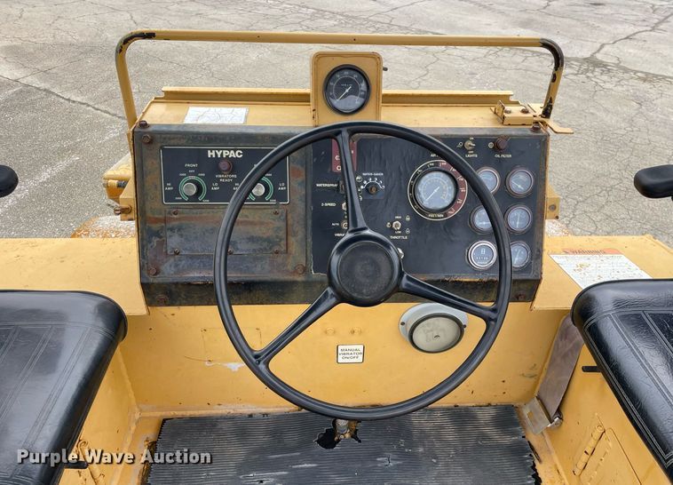 image for item DP0261 Hypac C766B  double drum vibratory roller