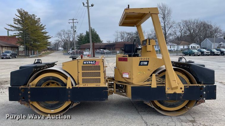 image for item DP0262 Hypac C778B  double drum vibratory roller