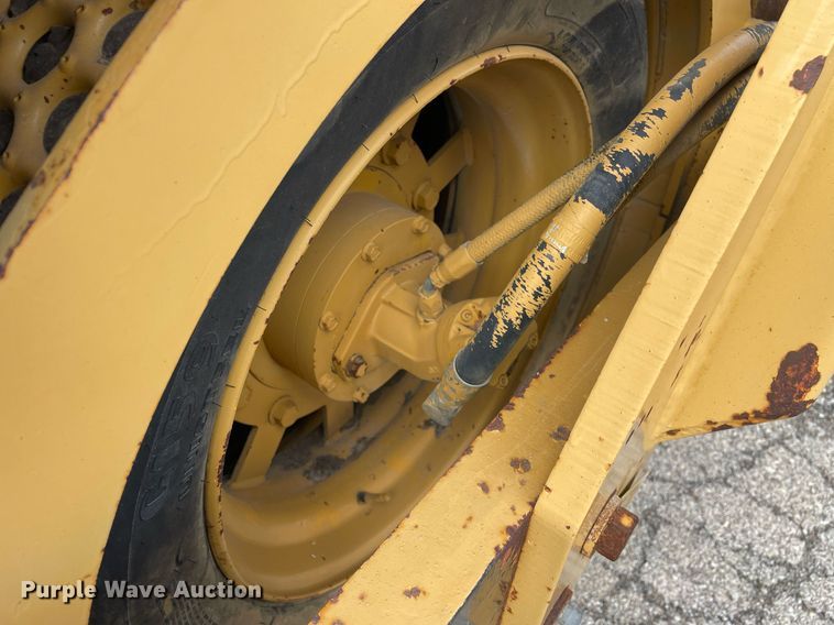 image for item DP0262 Hypac C778B  double drum vibratory roller